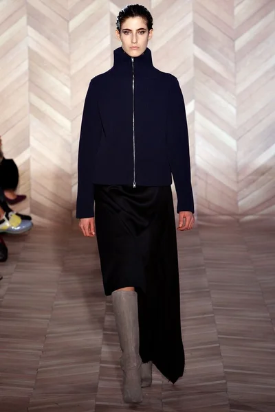 Look 37